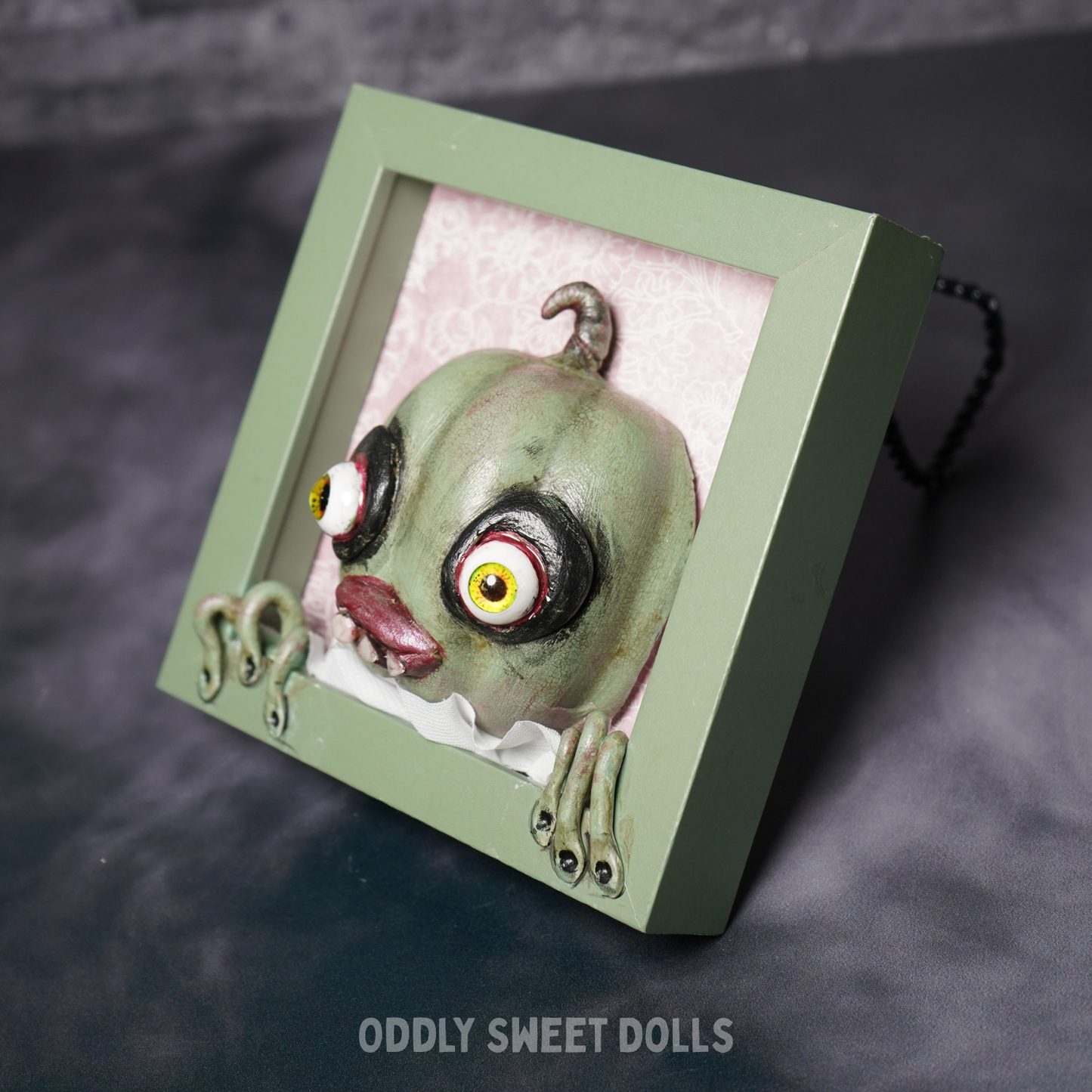 Butter Biscuit Bea - 3D Framed Pumpkin