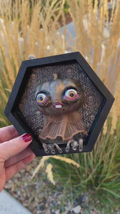 Phylis - 3D Framed Pumpkin